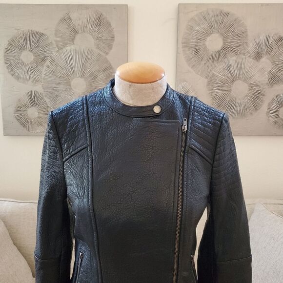 Cupcakes & Cashmere 100% Leather Shirley Moto Jacket size Small in Black - Picture 4 of 15